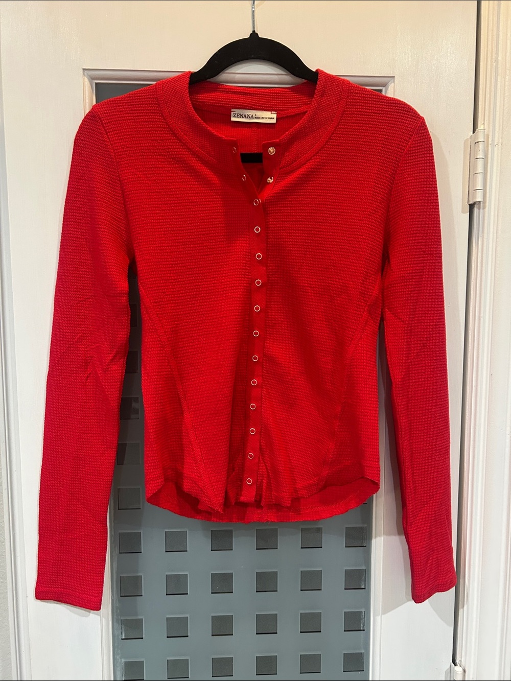 Zenana Outfitters Red Long-Sleeve Snap-Front Textured Top